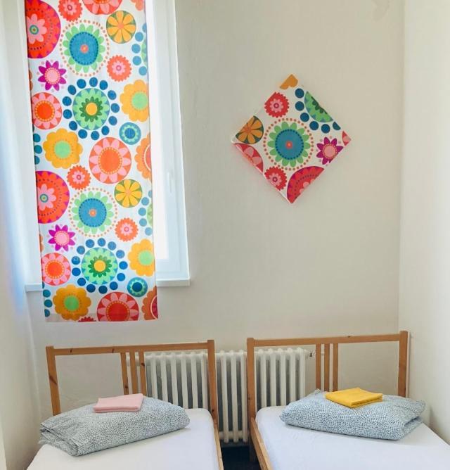 Hostel Praha Ládví Exteriér fotografie